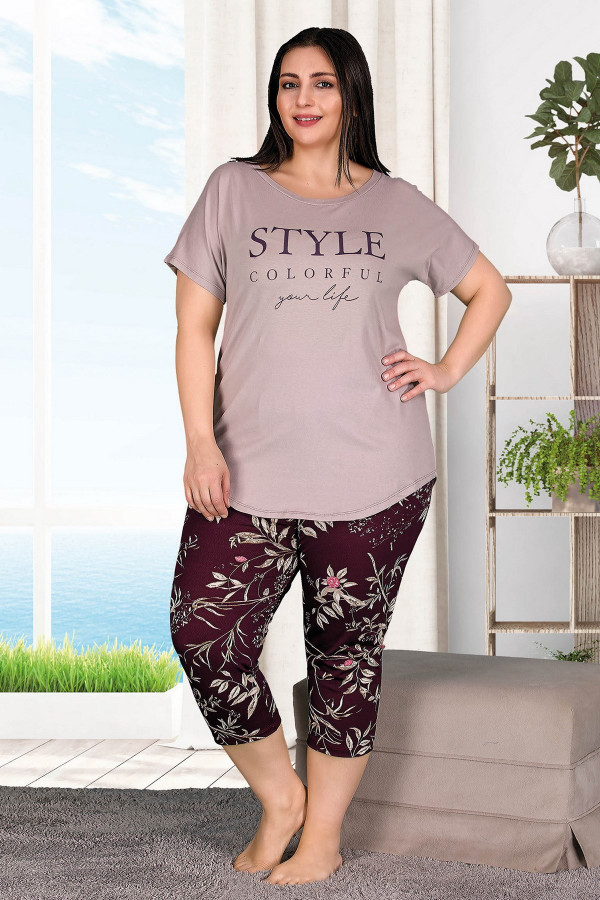 Lady 10512 Büyük Beden Çiçek Desenli Kapri Pijama Takımı Lady 10512 Büyük Beden Çiçek Desenli Kapri Pijama Takımı